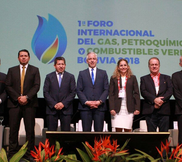 Asistimos al Foro Internacional del gas, petroquímica y combustibles verdes en Bolivia