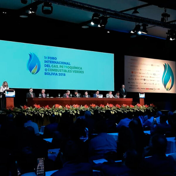 Asistimos al Foro Internacional del gas, petroquímica y combustibles verdes en Bolivia